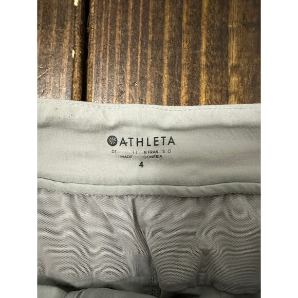 Athleta hiking shorts size 4 - Picture 6 of 6